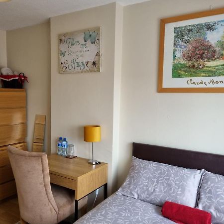 Brooks Homestay Дъндолк Екстериор снимка