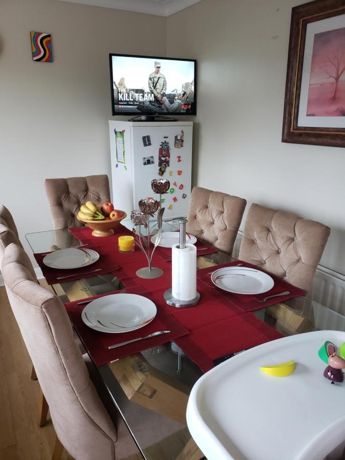 Brooks Homestay Дъндолк Екстериор снимка