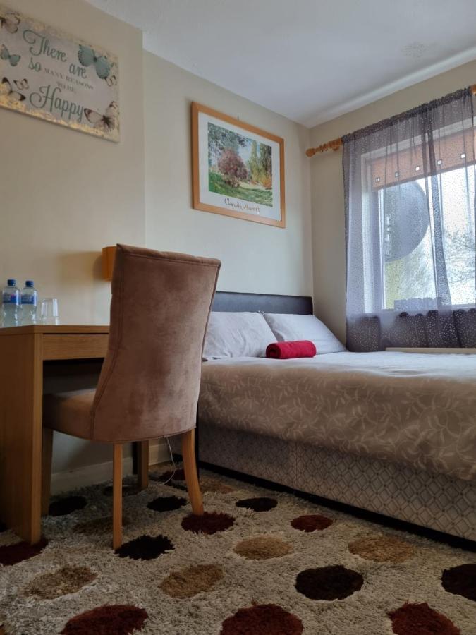 Brooks Homestay Дъндолк Екстериор снимка